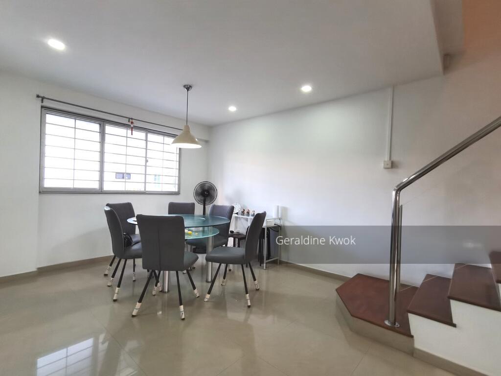 Blk 132 Geylang East Avenue 1 (Geylang), HDB Executive #314725411